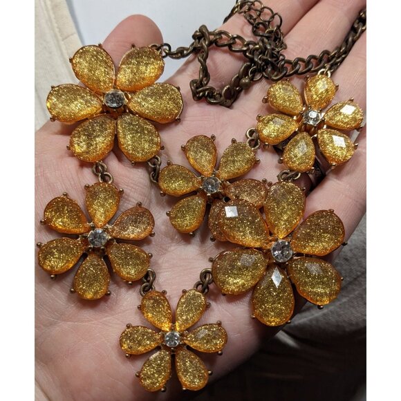 Fairycore Glam Yellow Glitter Flower Statement Necklace - Picture 3 of 6